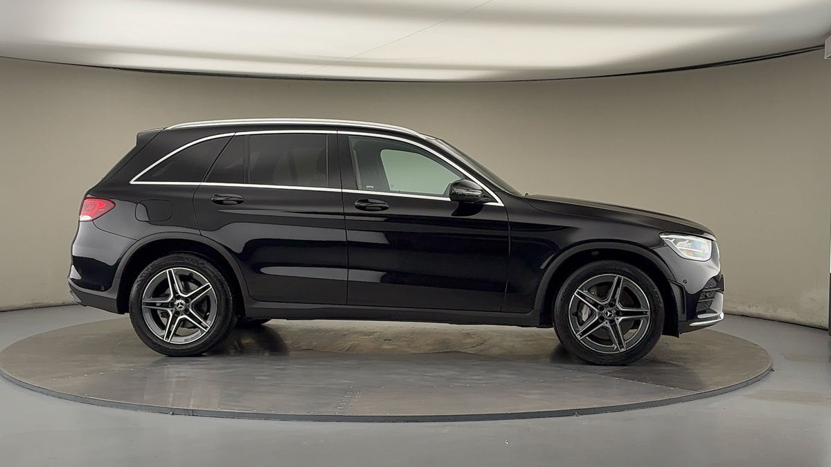 More views of Mercedes-Benz GLC