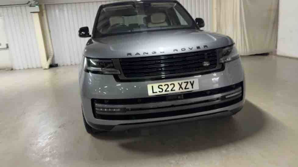 More views of Land Rover Range Rover