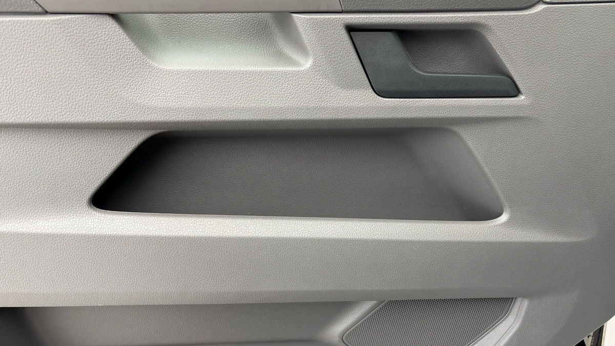 Volkswagen Transporter Image 19