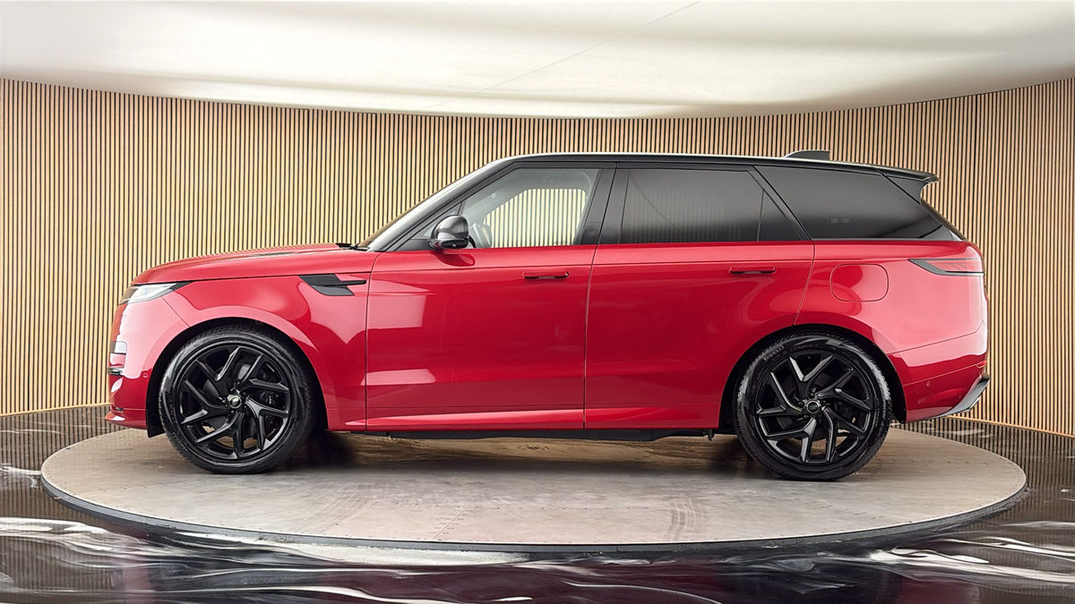 Land Rover Range Rover Sport Image 15