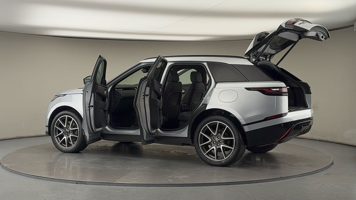 More views of Land Rover Range Rover Velar