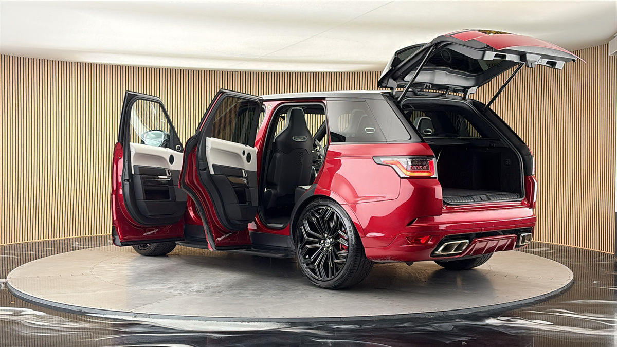 More views of Land Rover Range Rover Sport
