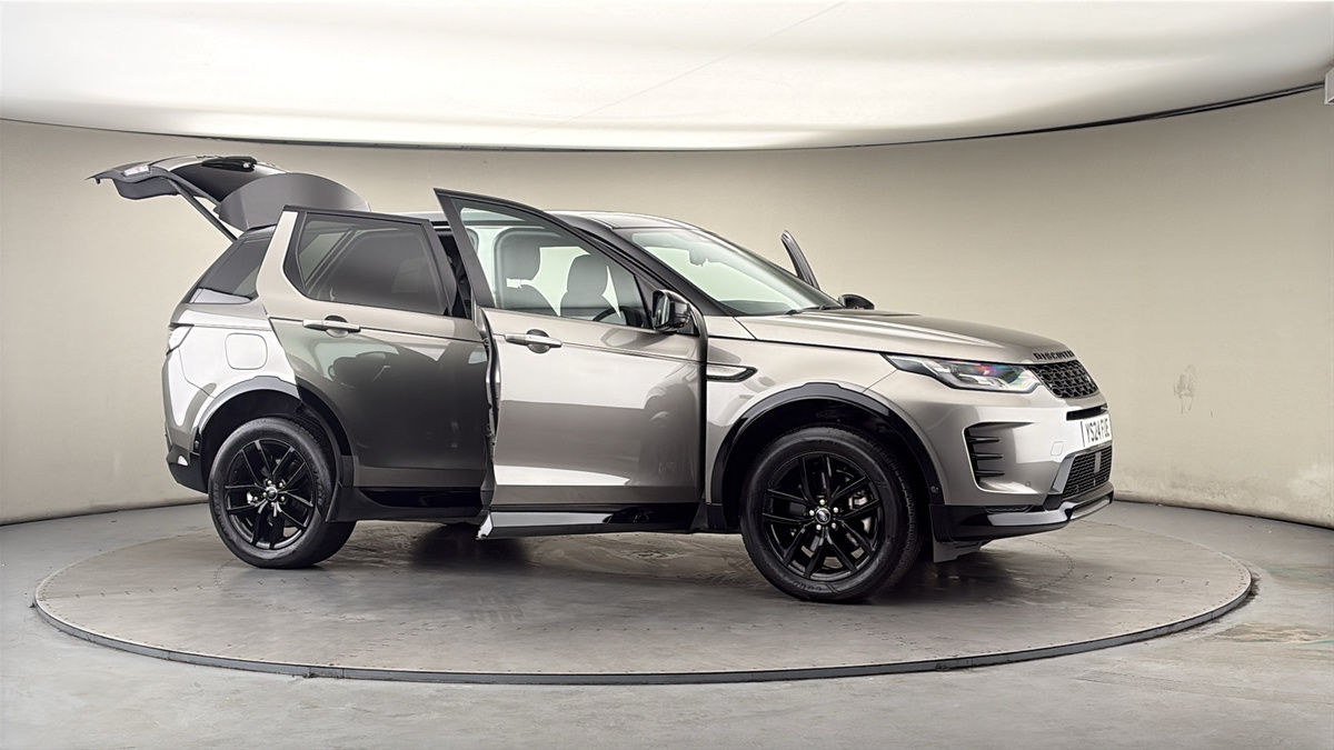 More views of Land Rover Discovery Sport