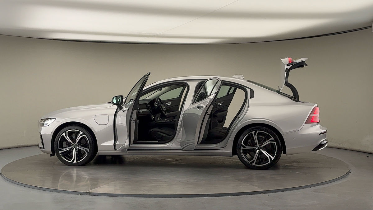 More views of Volvo S60