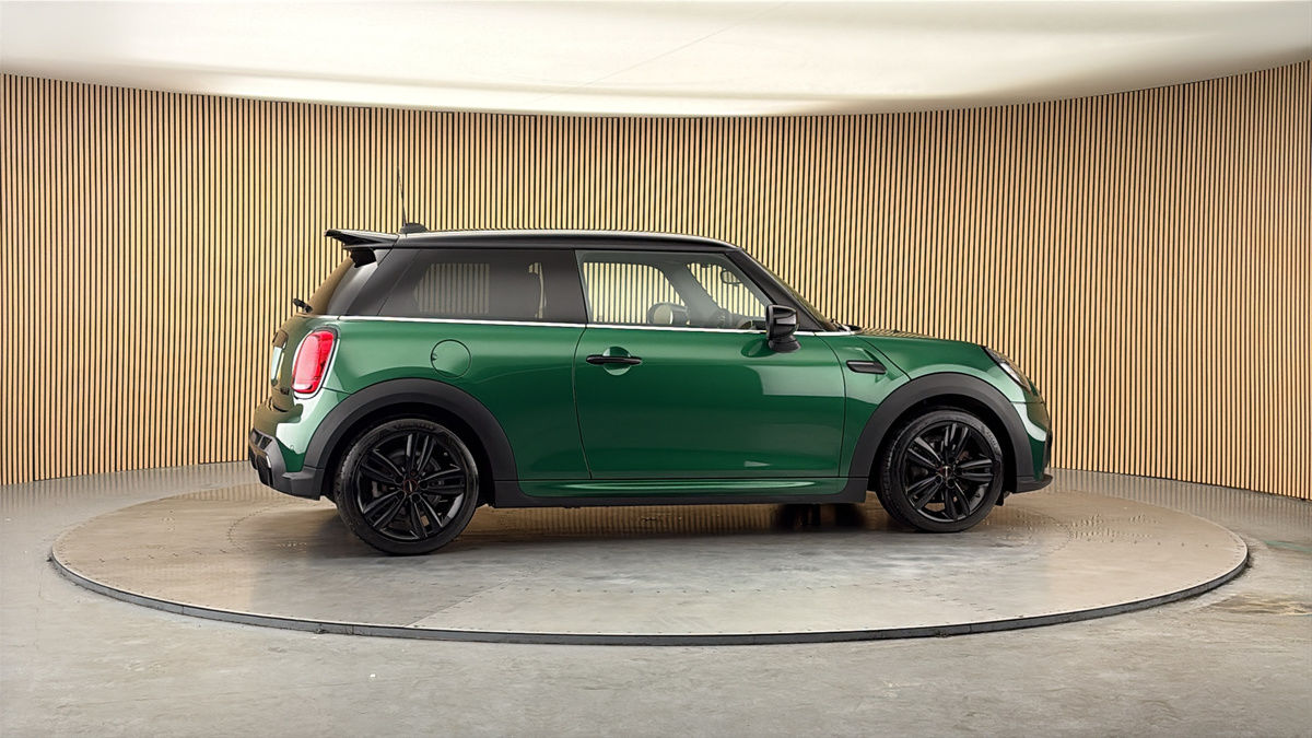 More views of MINI Hatch