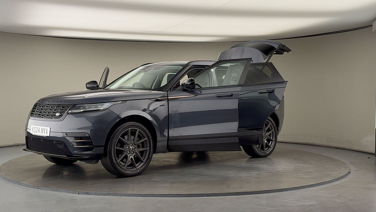 Land Rover Range Rover Velar Image 22