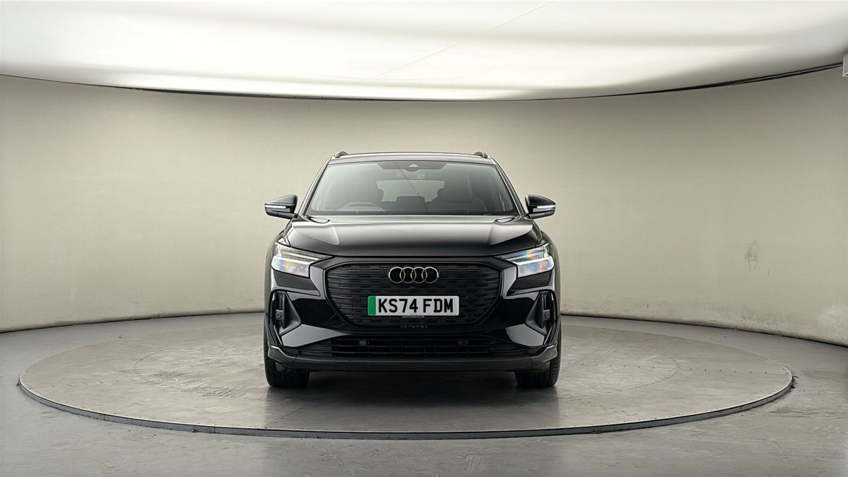 Audi Q4 e-tron Image 4