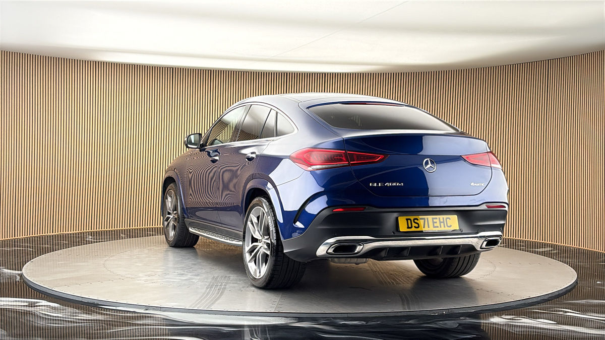 More views of Mercedes-Benz GLE