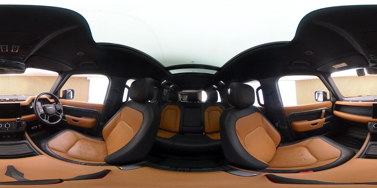 More views of Land Rover Defender 110