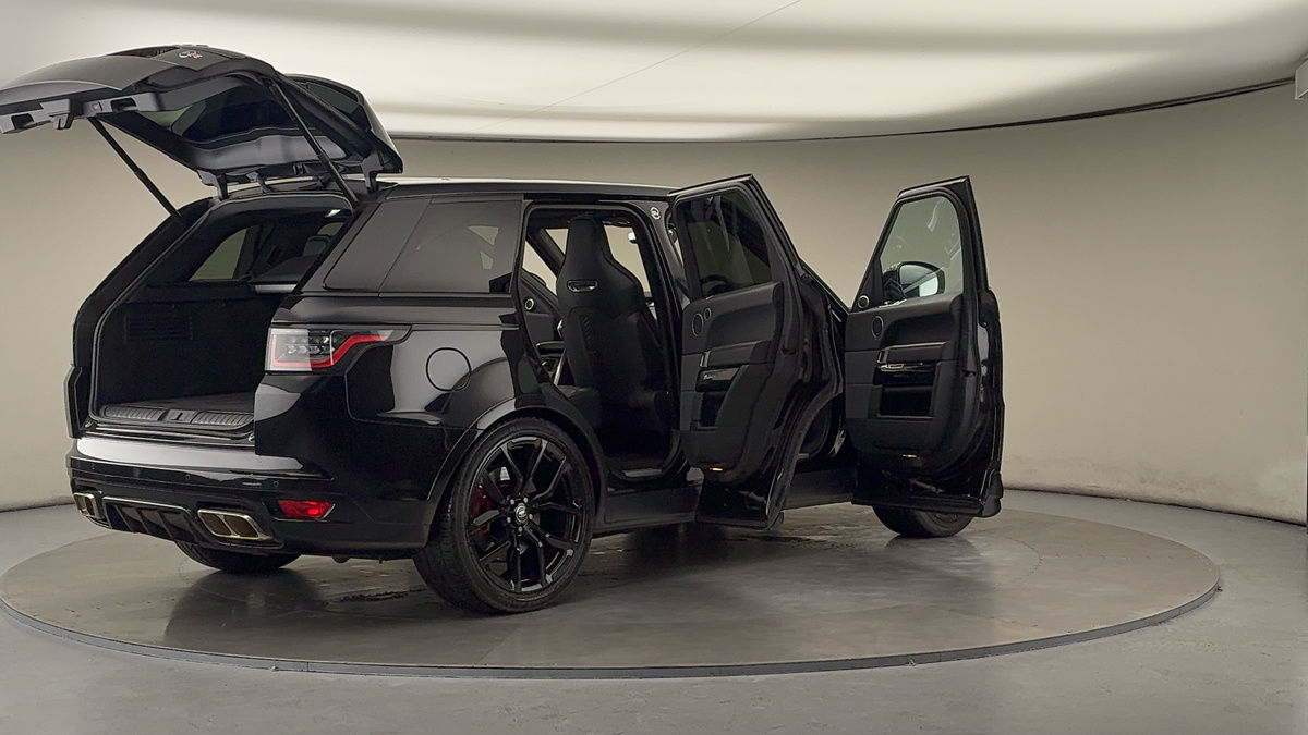 More views of Land Rover Range Rover Sport