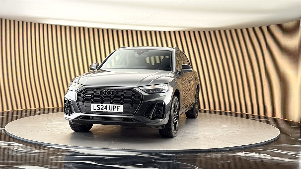 More views of Audi Q5