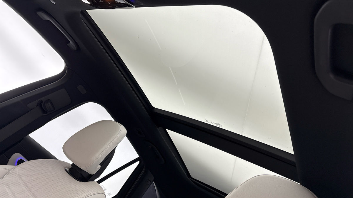 Mercedes-Benz GLC Image 6