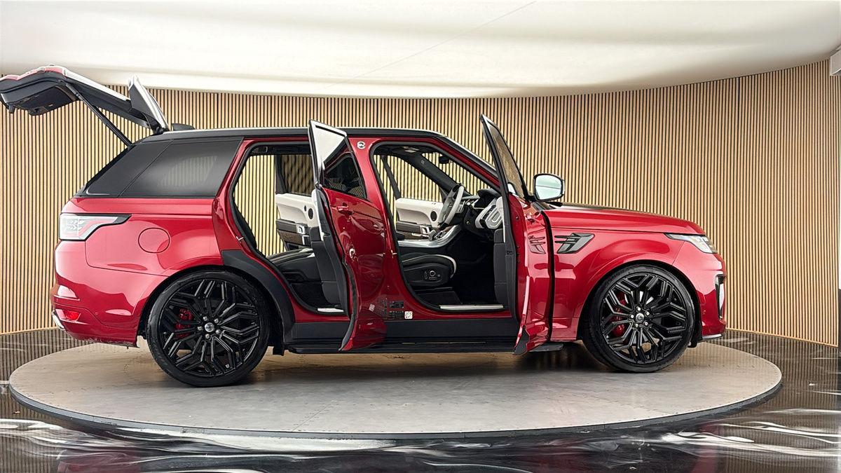 More views of Land Rover Range Rover Sport