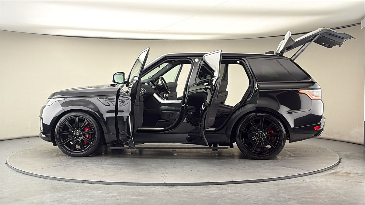 More views of Land Rover Range Rover Sport