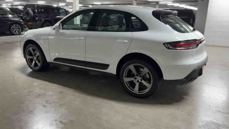 More views of Porsche Macan