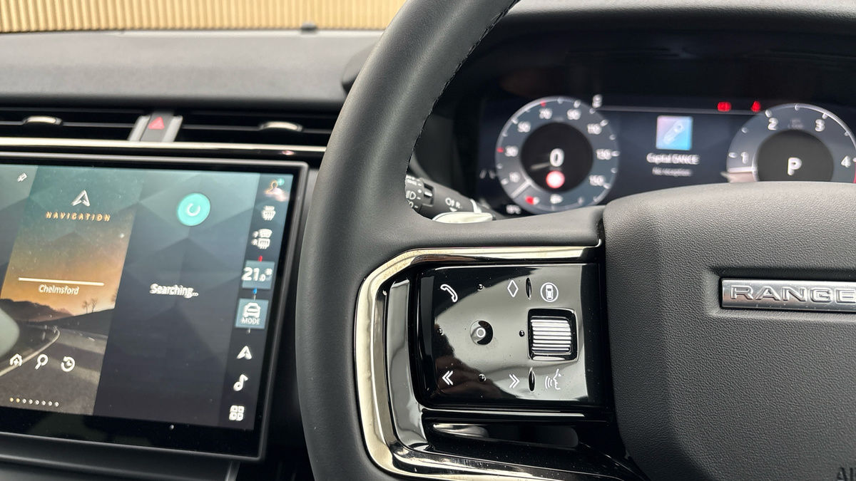 Land Rover Range Rover Velar Image 13