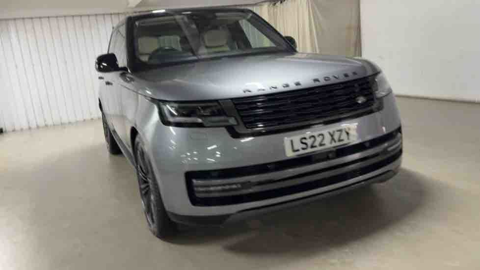 More views of Land Rover Range Rover
