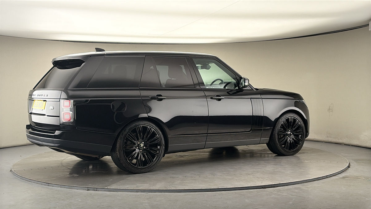 More views of Land Rover Range Rover