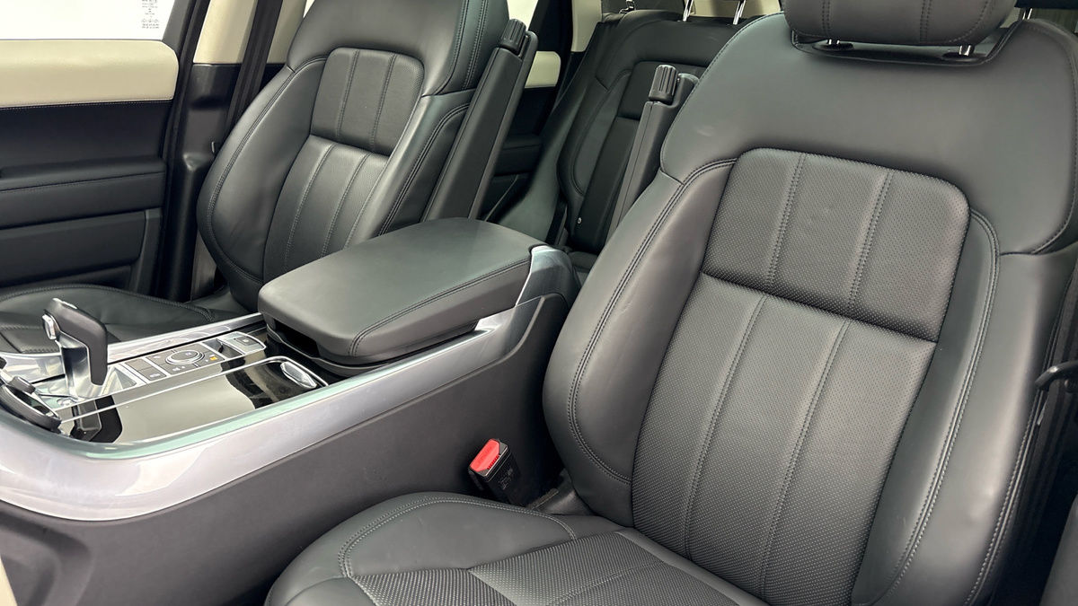 Land Rover Range Rover Sport Image 7