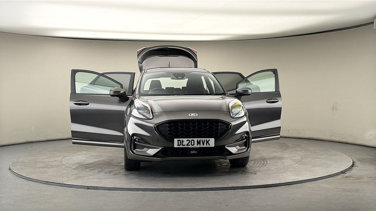 More views of Ford Puma