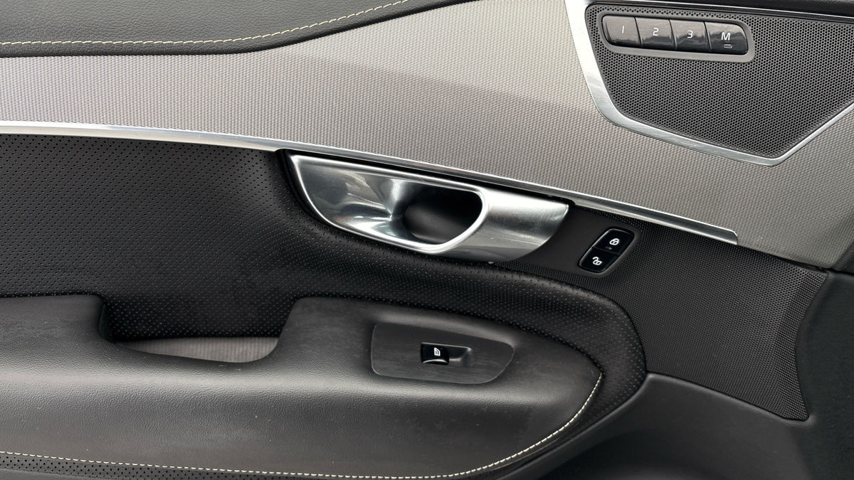 Volvo XC90 Image 19