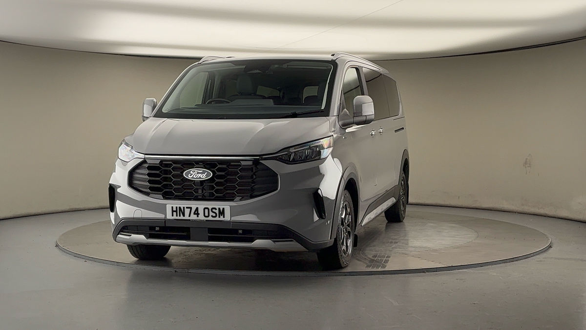 More views of Ford Tourneo Custom V710