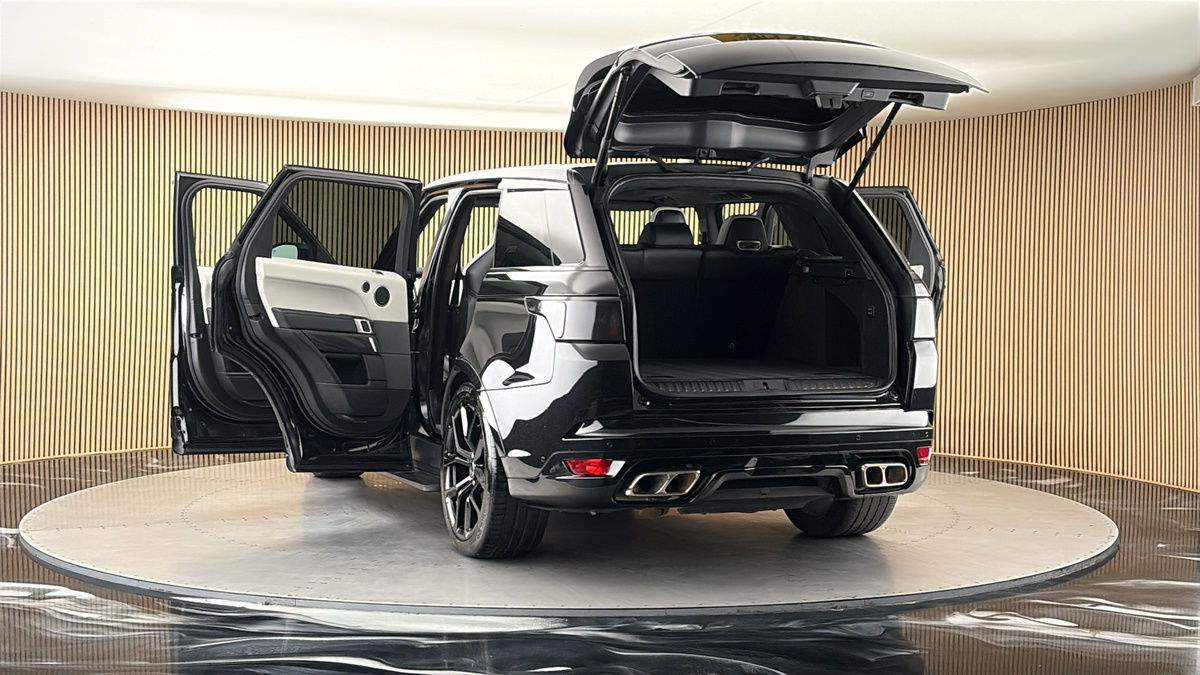 More views of Land Rover Range Rover Sport
