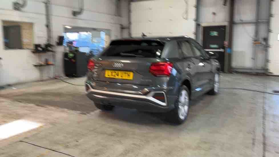 More views of Audi Q2
