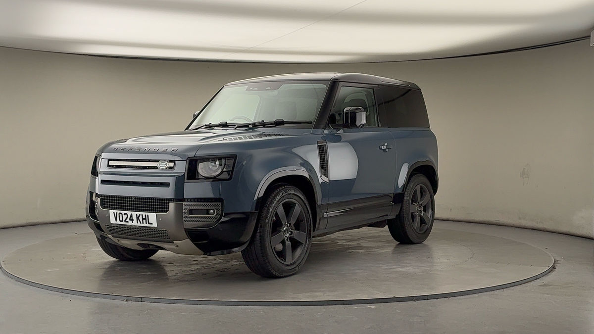 More views of Land Rover Defender 90