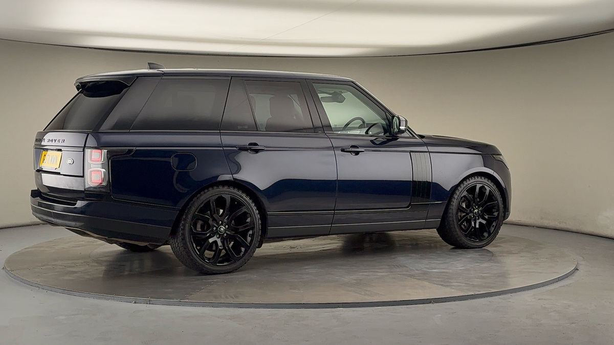 More views of Land Rover Range Rover