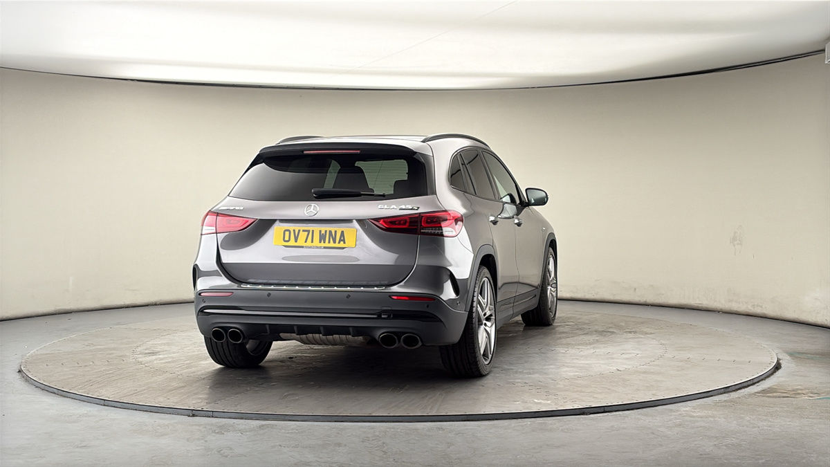 More views of Mercedes-Benz GLA