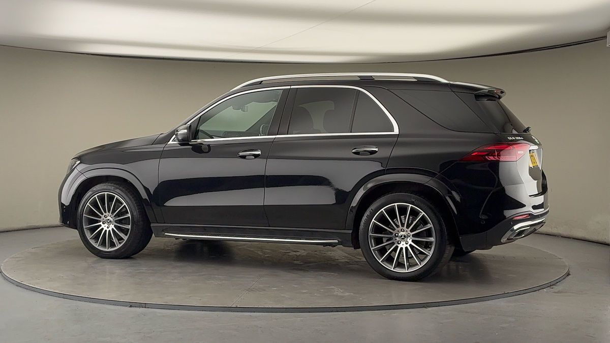 More views of Mercedes-Benz GLE