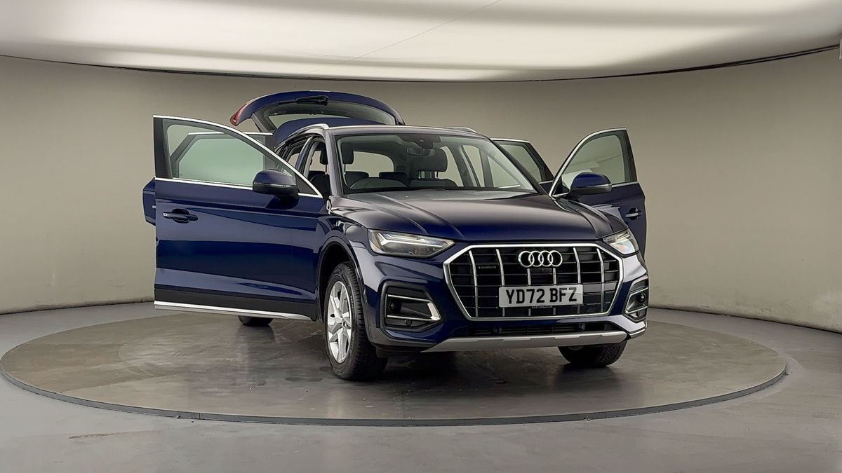 More views of Audi Q5