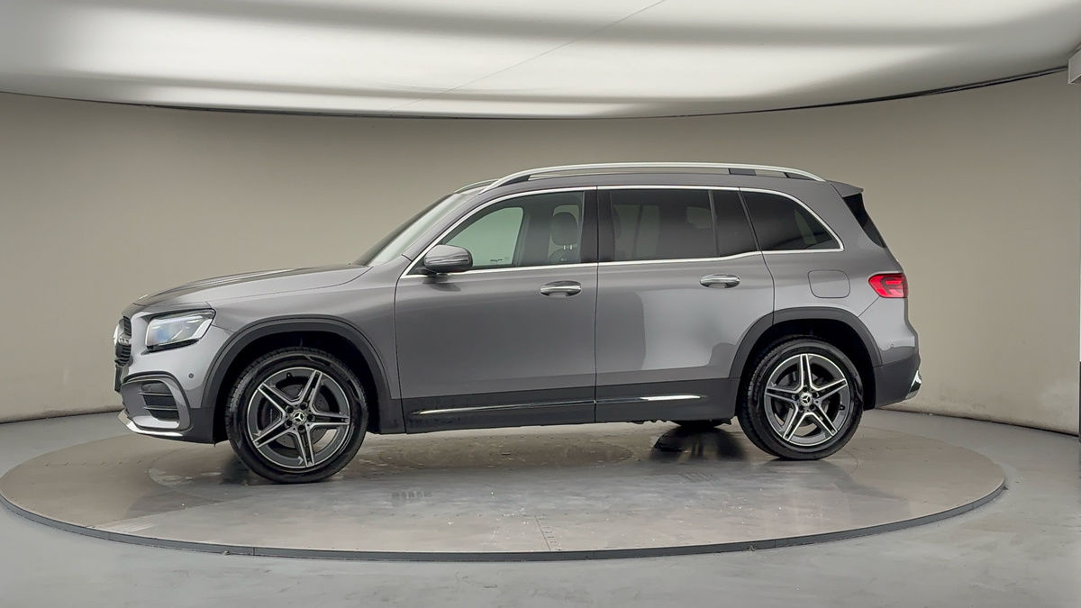 More views of Mercedes-Benz GLB