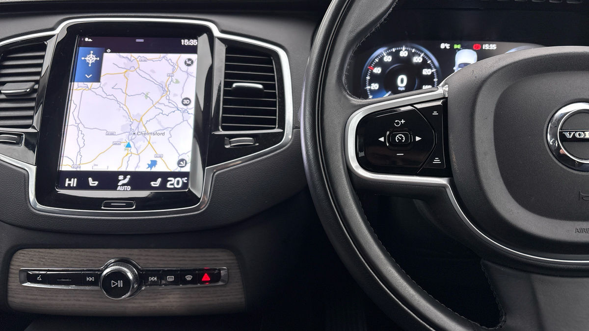 Volvo XC90 Image 13