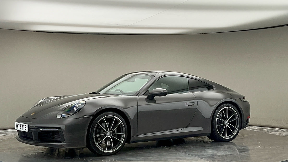 More views of Porsche 911