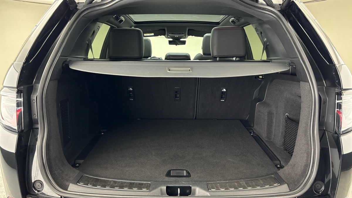 Land Rover Discovery Sport Image 11