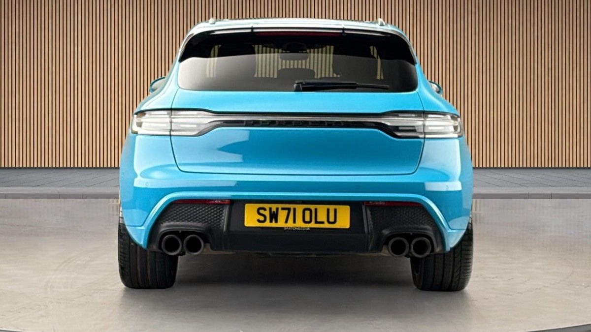 Porsche Macan Image 4