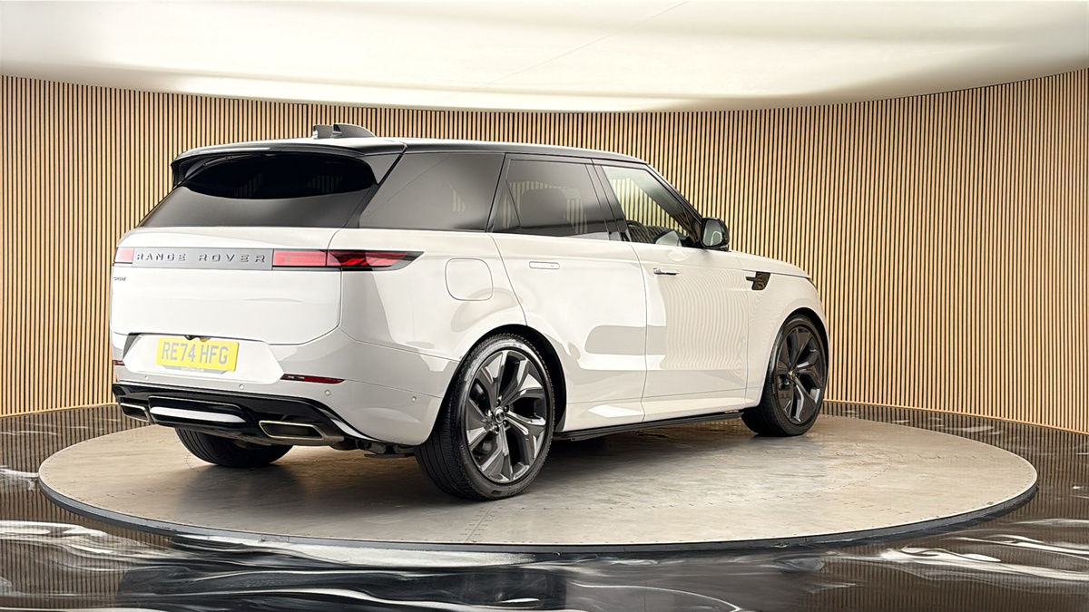 More views of Land Rover Range Rover Sport