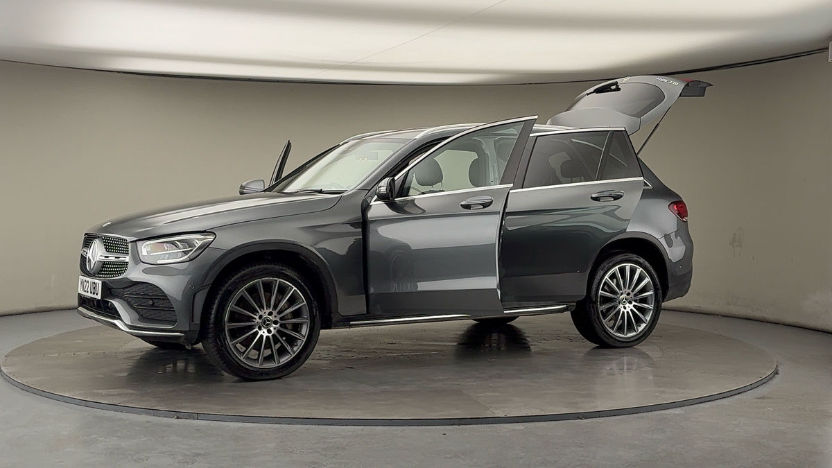 More views of Mercedes-Benz GLC