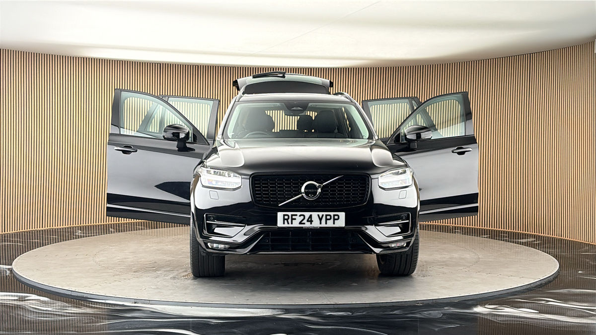 More views of Volvo XC90