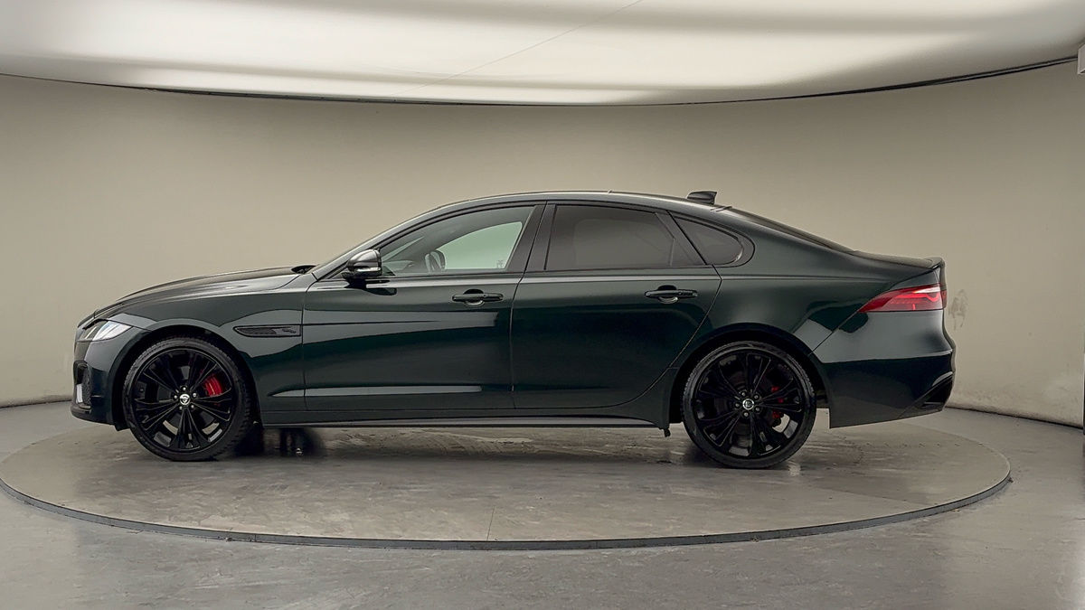 More views of Jaguar XF