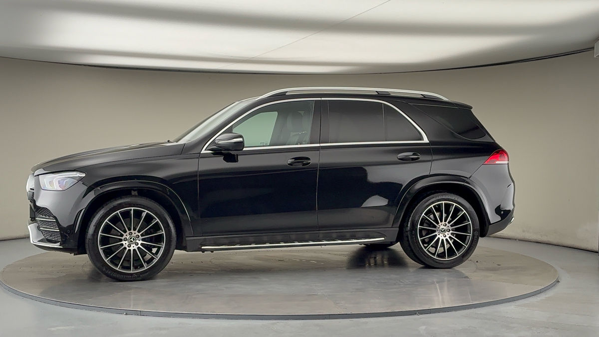 More views of Mercedes-Benz GLE