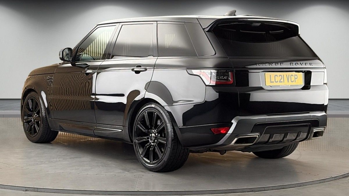 Land Rover Range Rover Sport Image 2