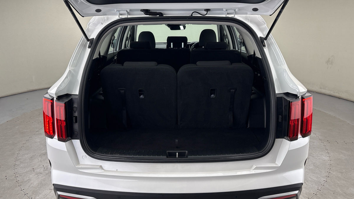 Kia Sorento Image 11