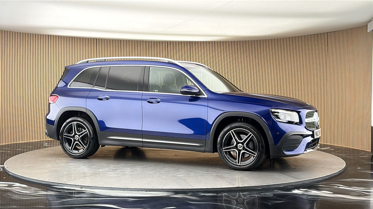 More views of Mercedes-Benz GLB