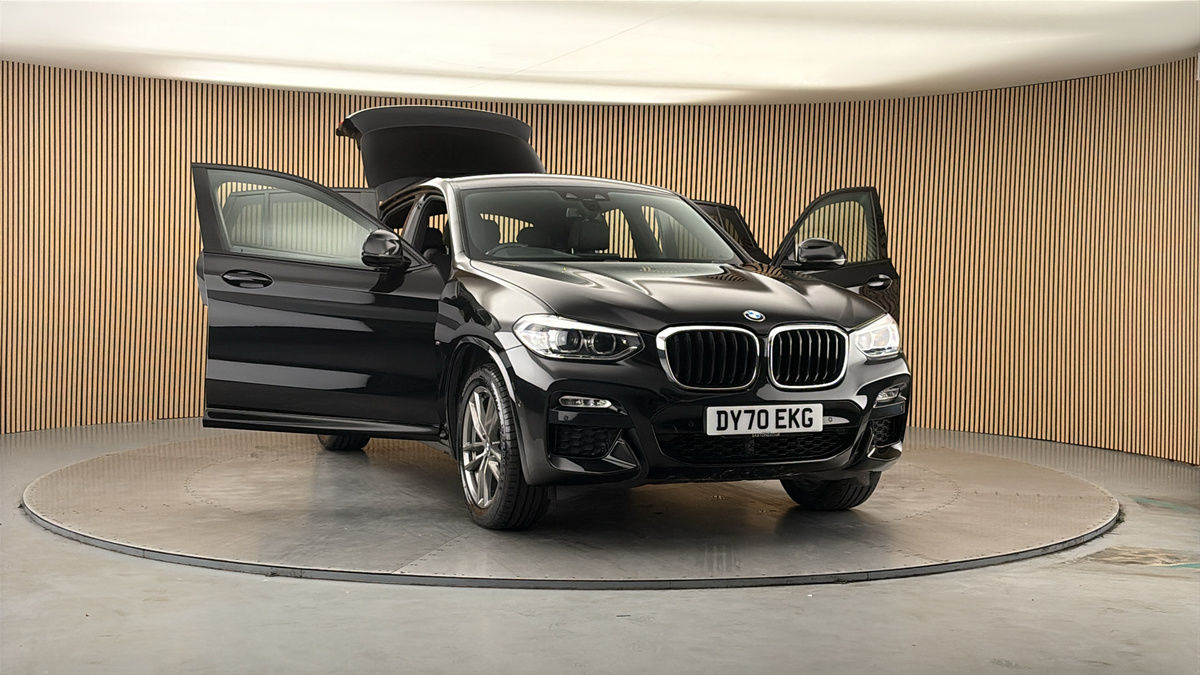 More views of BMW X4