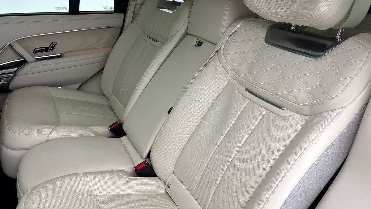 Land Rover Range Rover Image 8