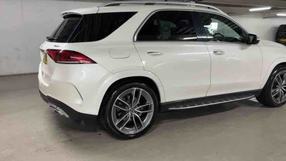 More views of Mercedes-Benz GLE
