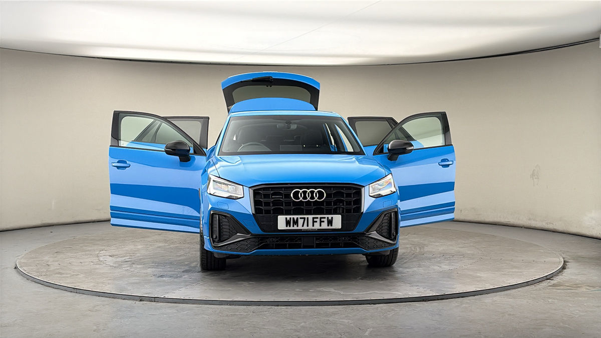 More views of Audi Q2